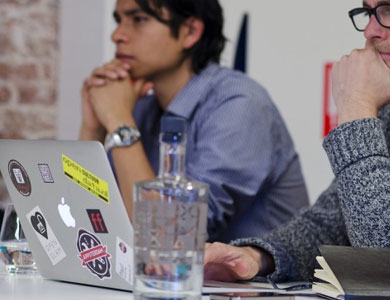 网页版呼叫在线轰炸电话